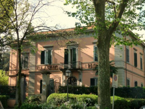  Classic Hotel  Флоренция